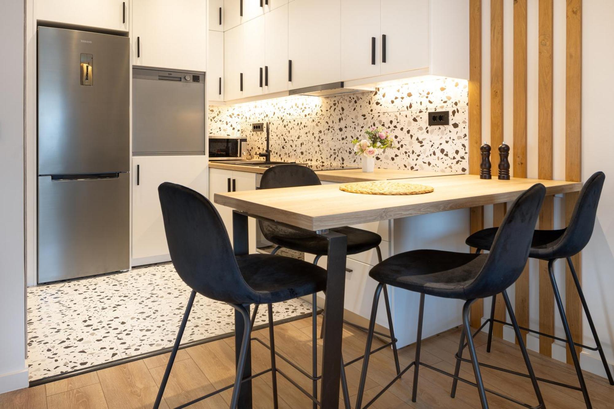 كاتو ذاراتسو Katerina Apartments المظهر الخارجي الصورة