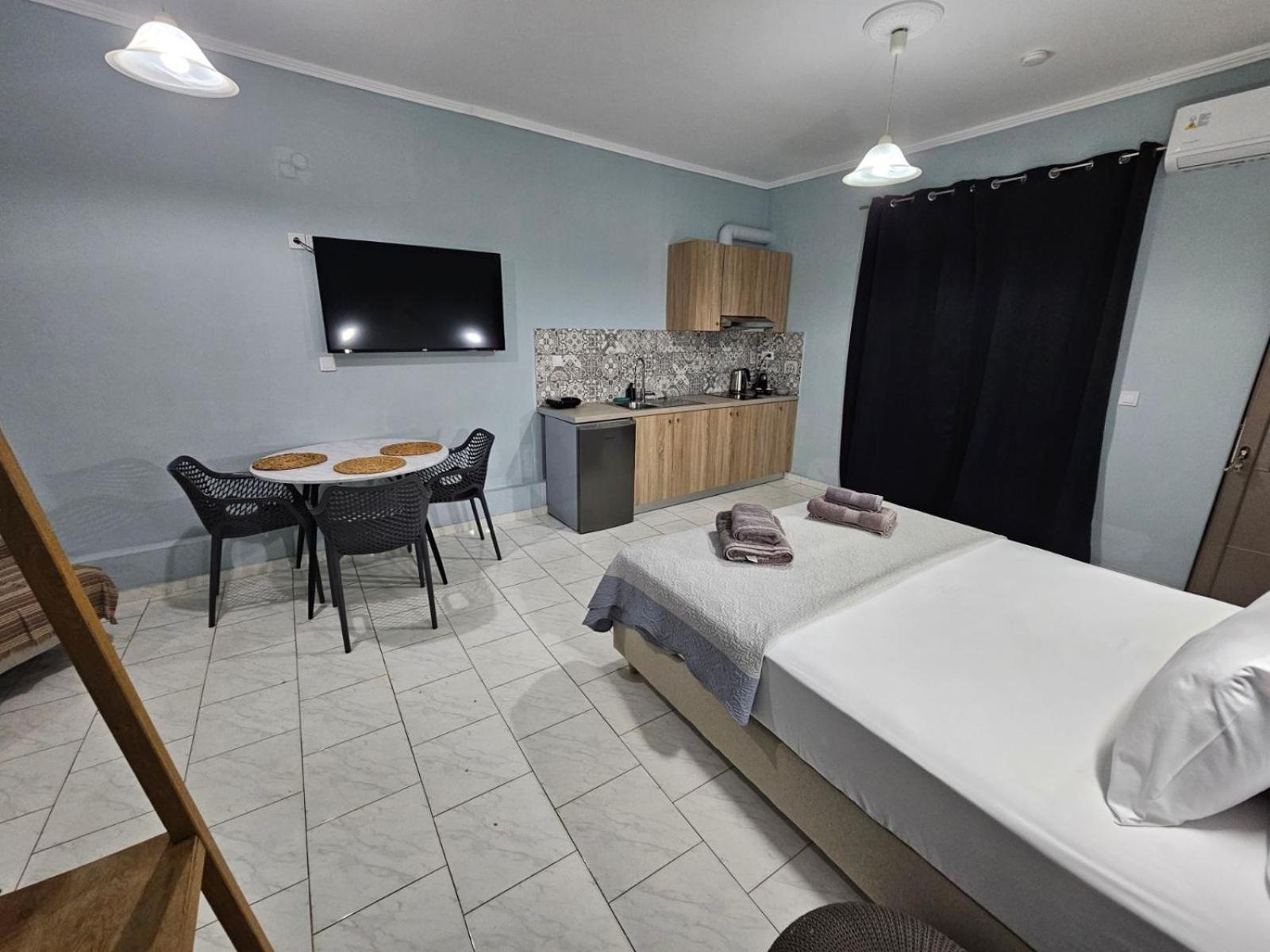 كاتو ذاراتسو Katerina Apartments المظهر الخارجي الصورة